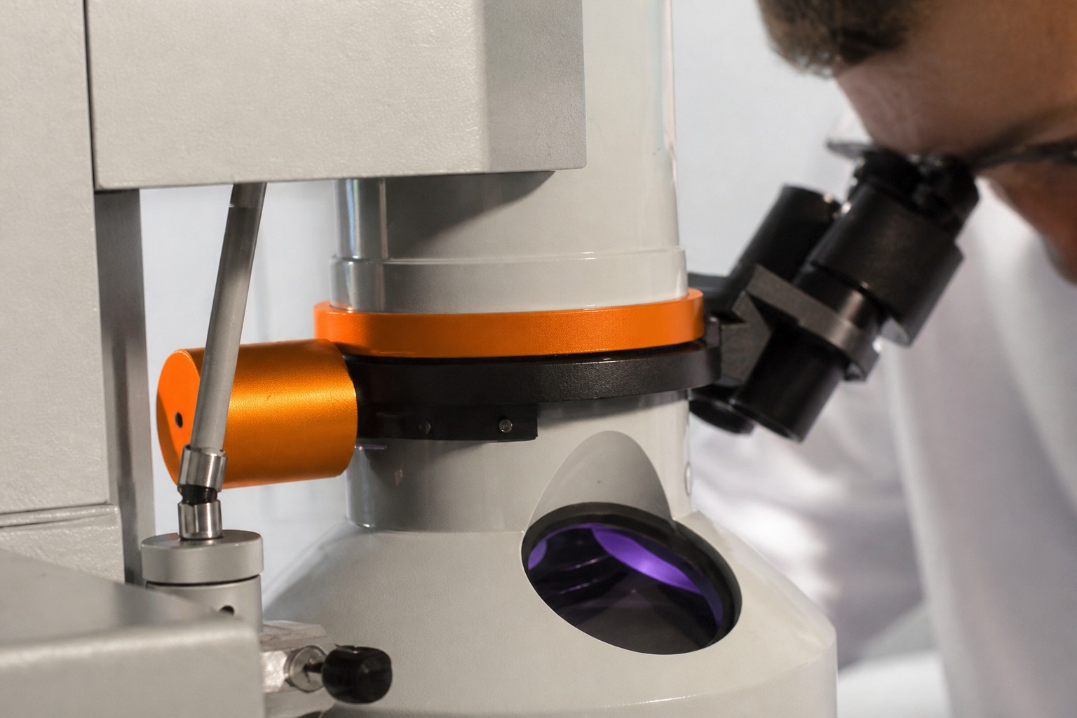 Cover: Anthropic expands AI for Science with 18 new partners