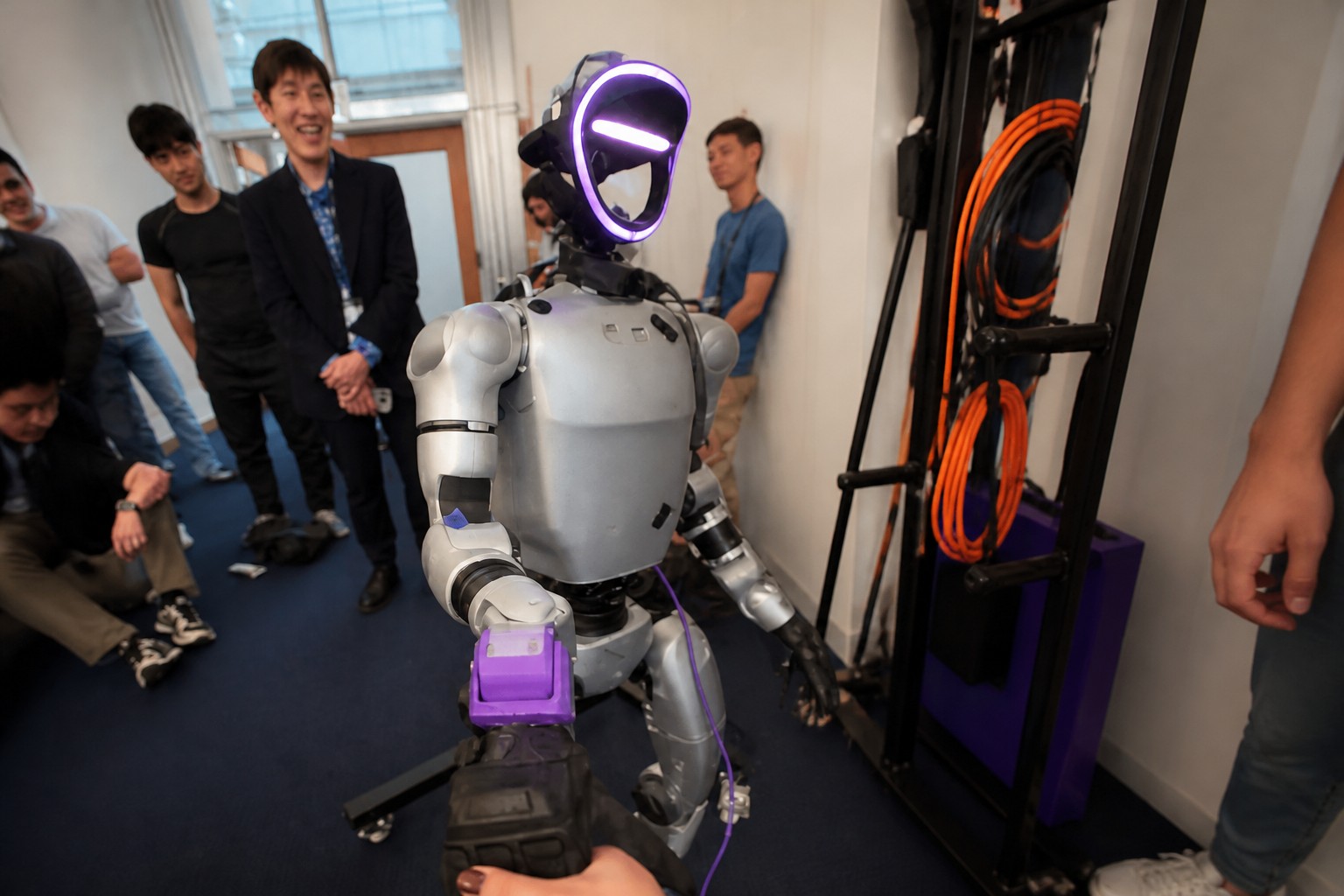 Cover: MIT’s humanoid robots show how easily we humanize AI