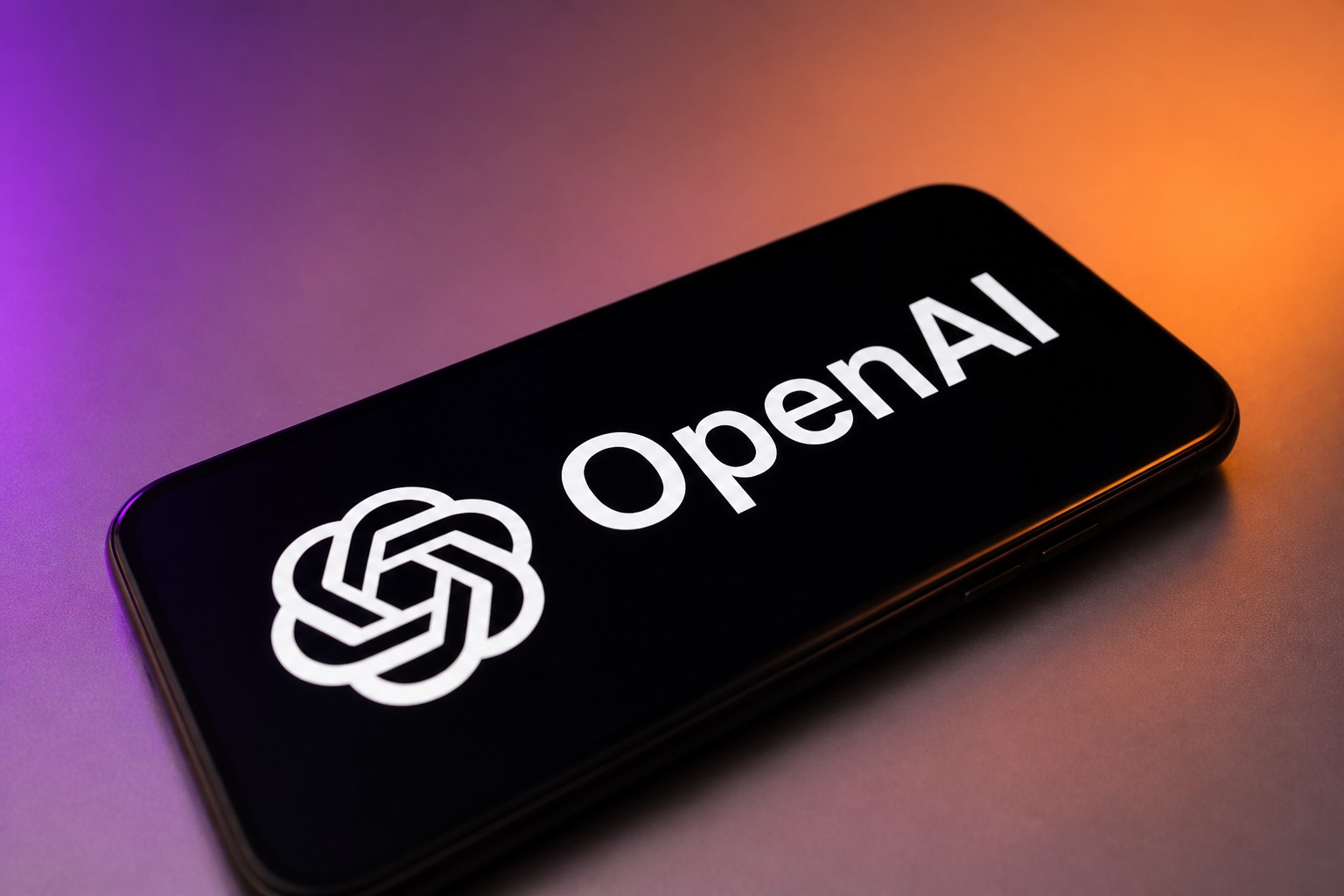 Обложка: OpenAI больше не будет обучать модели на живом интернете из-за «серьёзных рисков»