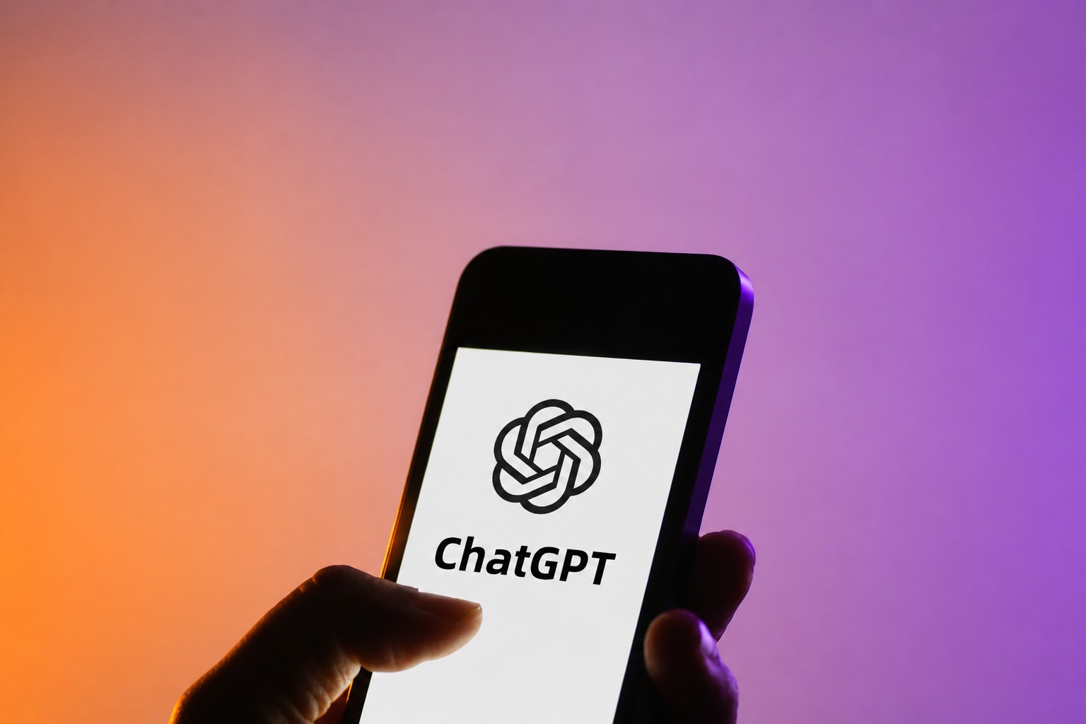 Обложка: OpenAI нацеливает ChatGPT for Financial Services на задачи младших банковских аналитиков