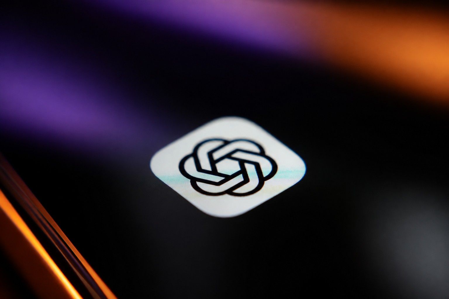 Обложка: OpenAI пополнила совет директоров известным ИИ-пессимистом