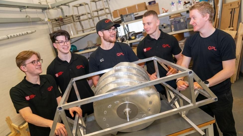 Image caption, The team is made up of 10 students from Queen's University Belfast
