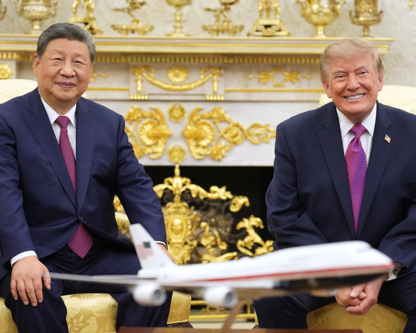 Дональд Трамп и Си Цзиньпин встречаются в Овальном кабинете для двусторонних переговоров