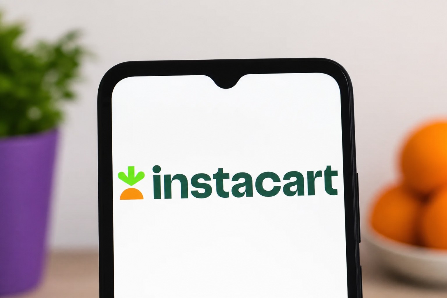 Обложка: В Instacart гибридный ИИ решает хроническую проблему надёжности ИИ